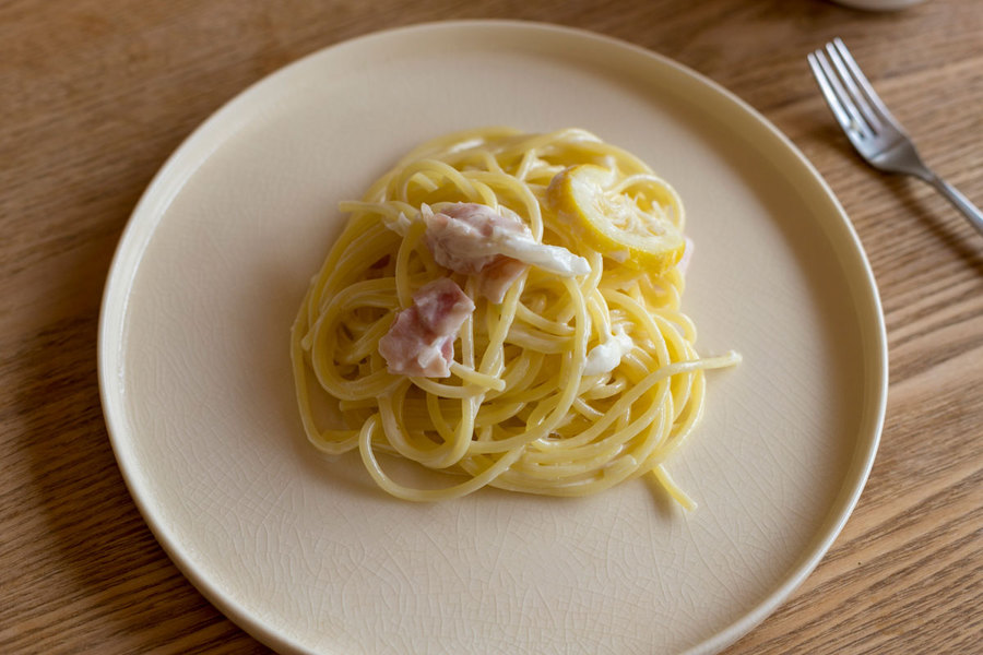 HASU レモンとクリームのパスタ